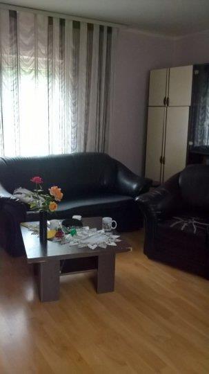 Kuca-I-zona-u-blizini-naplatne-rampe