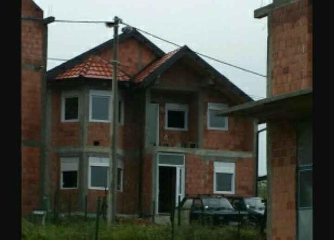 Prodajem kucu