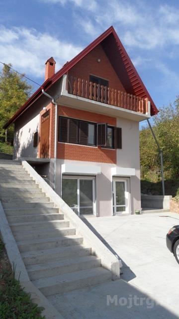 Vikendica Stari Slankamen S Mitrovica