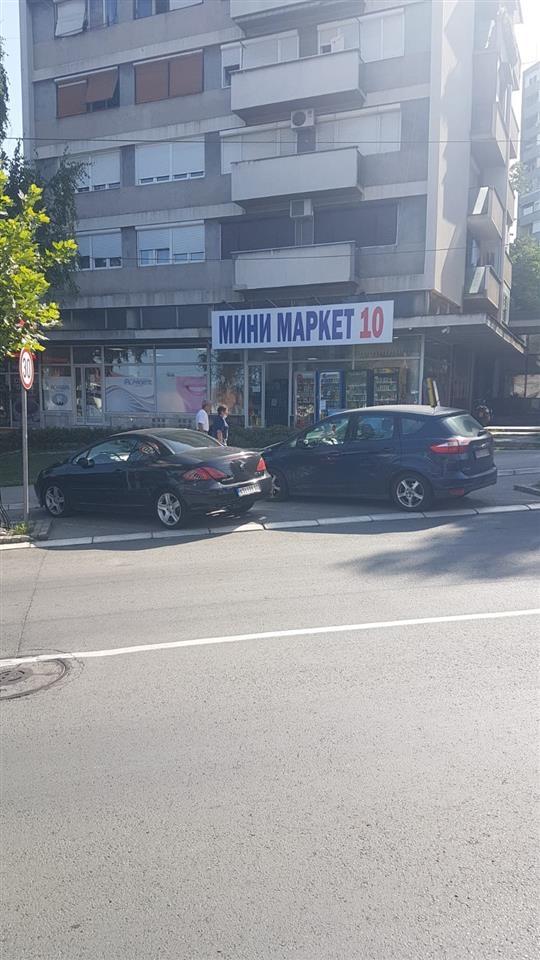 Lokal-na-prodaju-