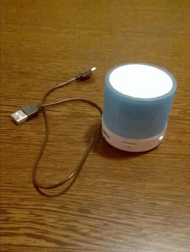 Bluetooth zvucnik