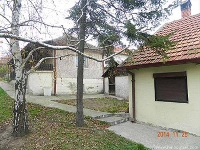 Kuca-Beli-Potok-ispod-same-Avale-Centar-Povoljno