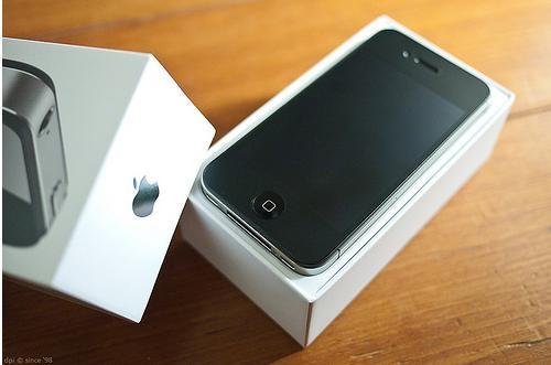 iPhone-4S--32GB-
