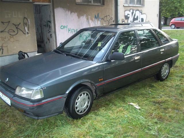 Renault R21 -92