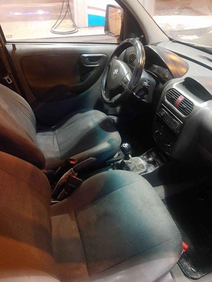 OPEL-COMBON-1-7-DTI-2004-GOD