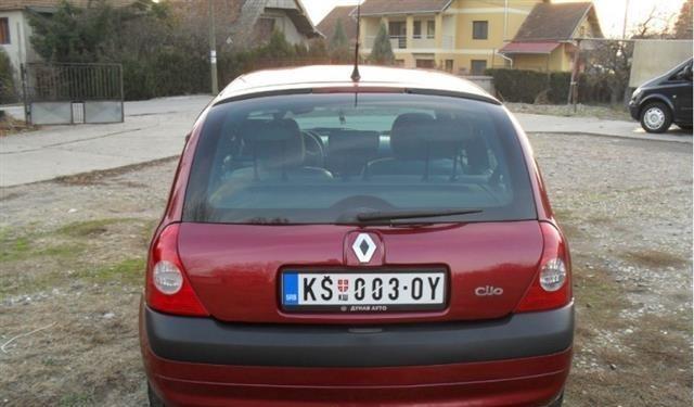 Renault--Clio-1-2-8v--02