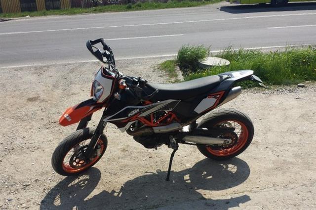 KTM SMC690R -13