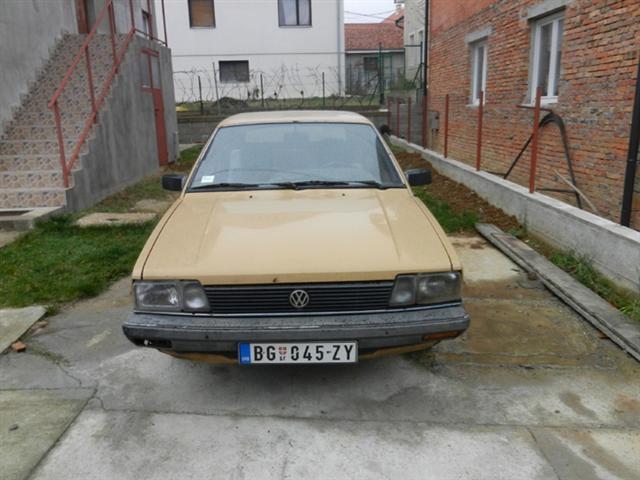 VW-Passat--81