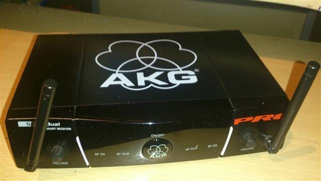 Dual-Akg-SM-40