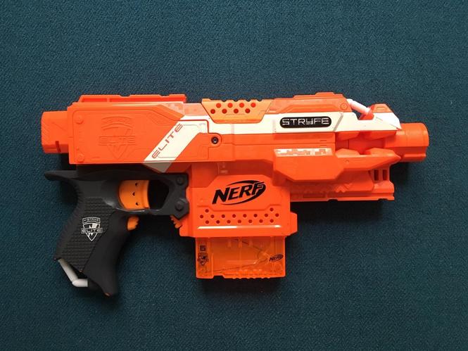 NERF Elite Stryfe