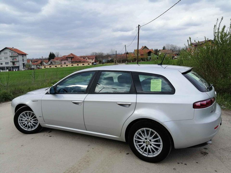Alfa-Romeo-159-JTDM-Restayling