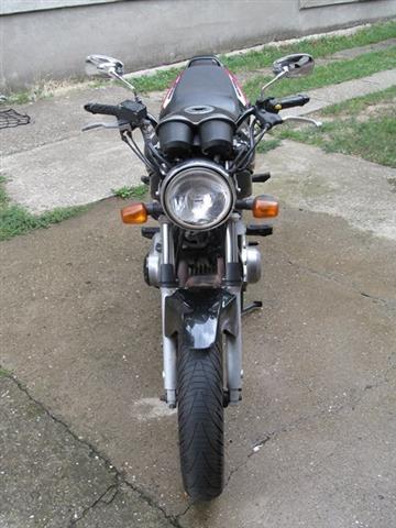 Suzuki GS 500