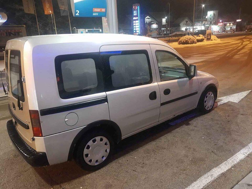 OPEL-COMBO-1-7-DTI-PUTNICKI-2004-god