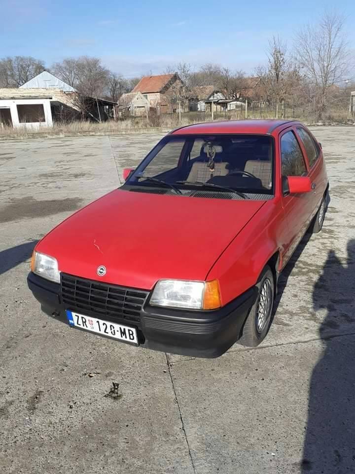 Opel-Kadett-Suza-1-3S
