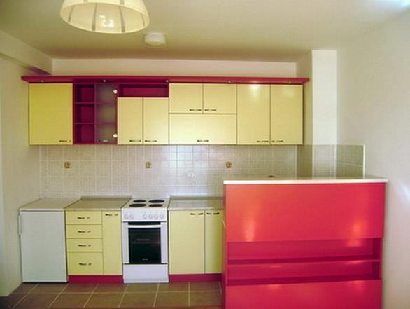 Izdajem-stan-40m2-u-centru-Niša