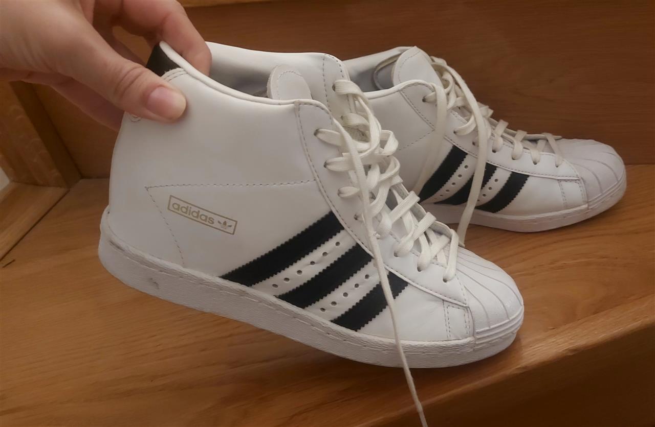 Adidas-patike