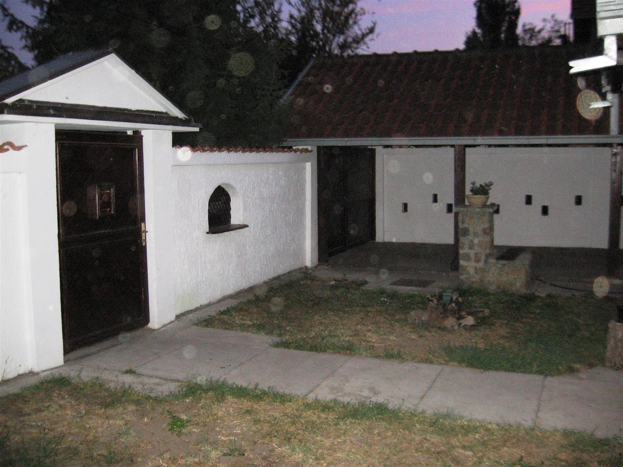 kuca-centar-Bački-Jarak-350m2-Temerin