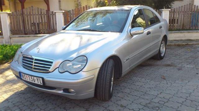 Mercedes-Benz C200 Kompressor -01