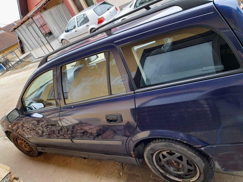Opel-Astra