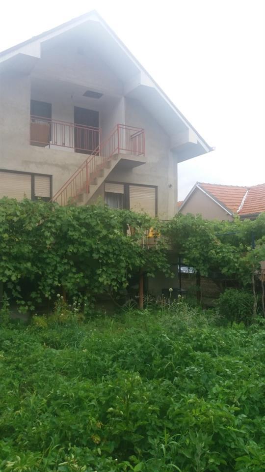 Kuća-na-prodaju
