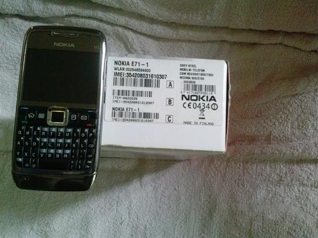 Nokia E 71