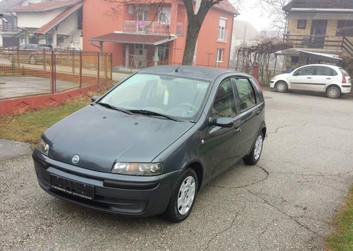 Fiat-Punto-1-2--01