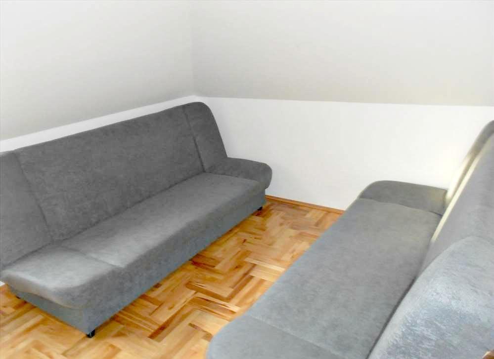 Vila-Jelena-Divcibare