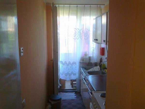Dvosoban-stan-od-60m2-u-blizini-Zone-3