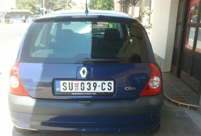 Renault-Clio-1-4-16V--03