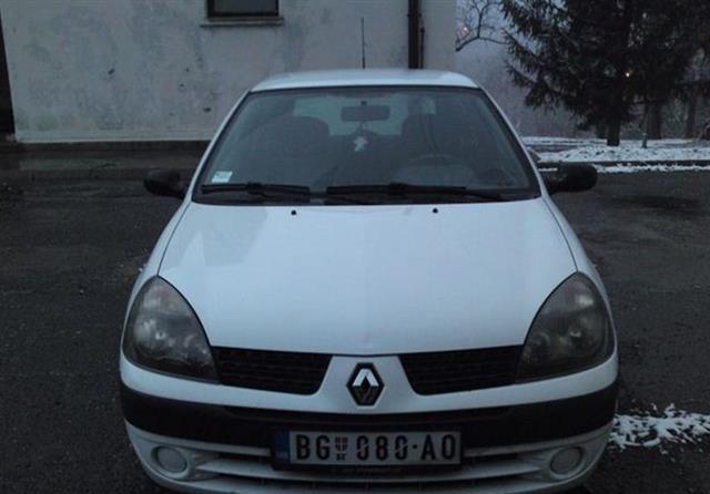Renault-Clio-1-5DCi--02