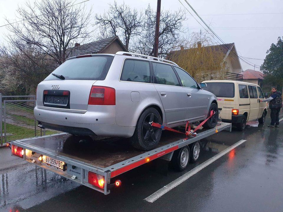 Audi-a6-c5-delovi-Umka
