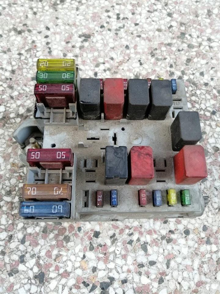 Fiat-stilo-kutija-osiguraca