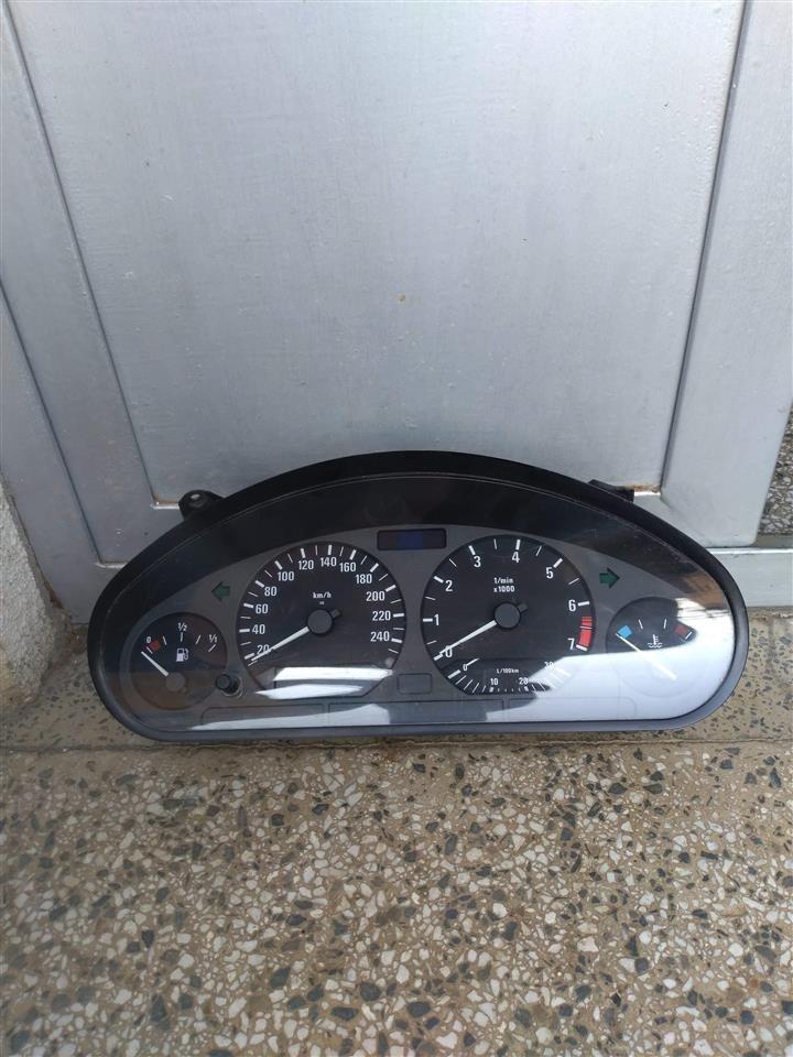 BMW-Instrument-tabla