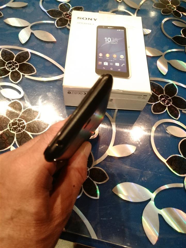 Sony-Xperia-E4