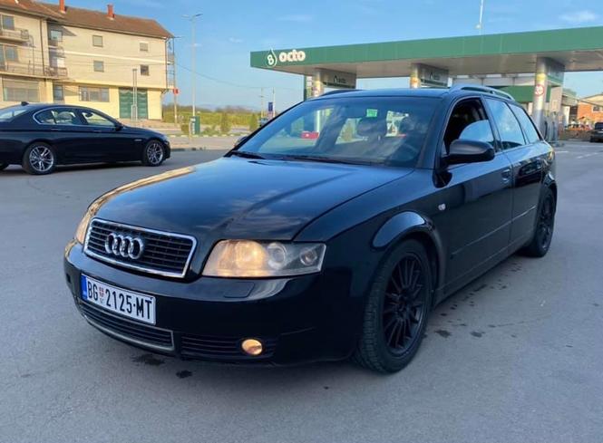 AUDI A4 2.5 TDI (MANUELNI 6)
