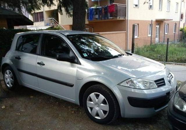 Renault Megane -03