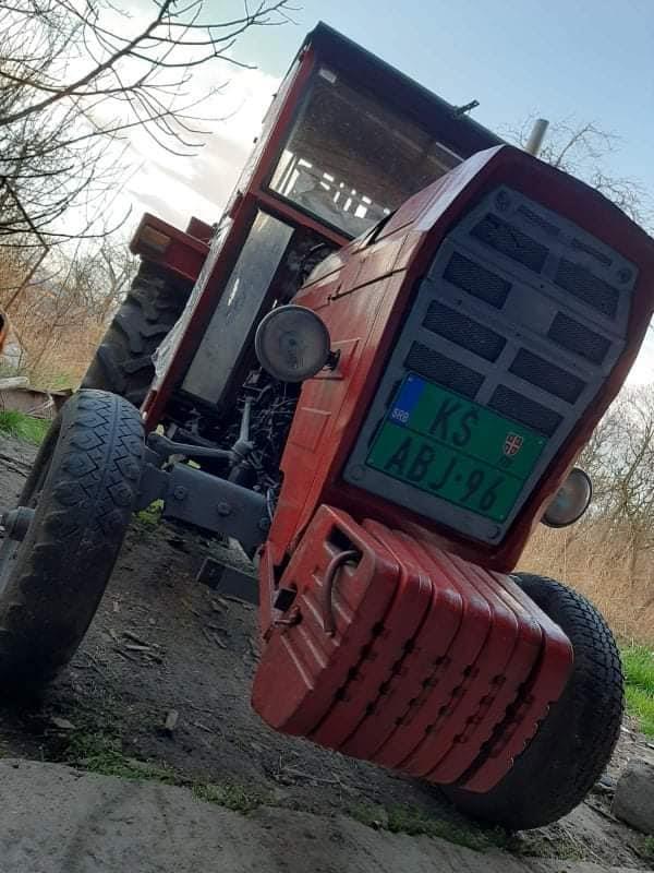 Na-prodaju-traktor