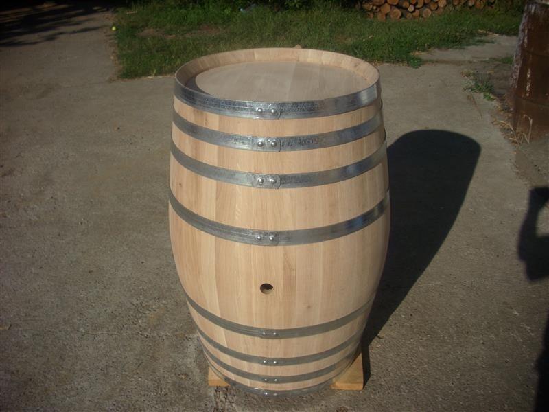 Drveno-bure-za-rakiju-i-vino