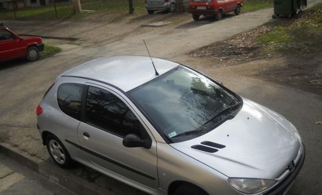 Peugeot-206-1-4-xs---01