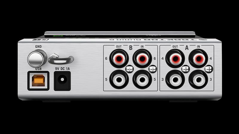 Native-Instruments-Traktor-Scratch-A6