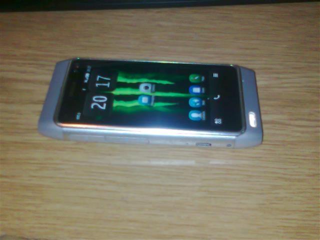 Nokia-N8