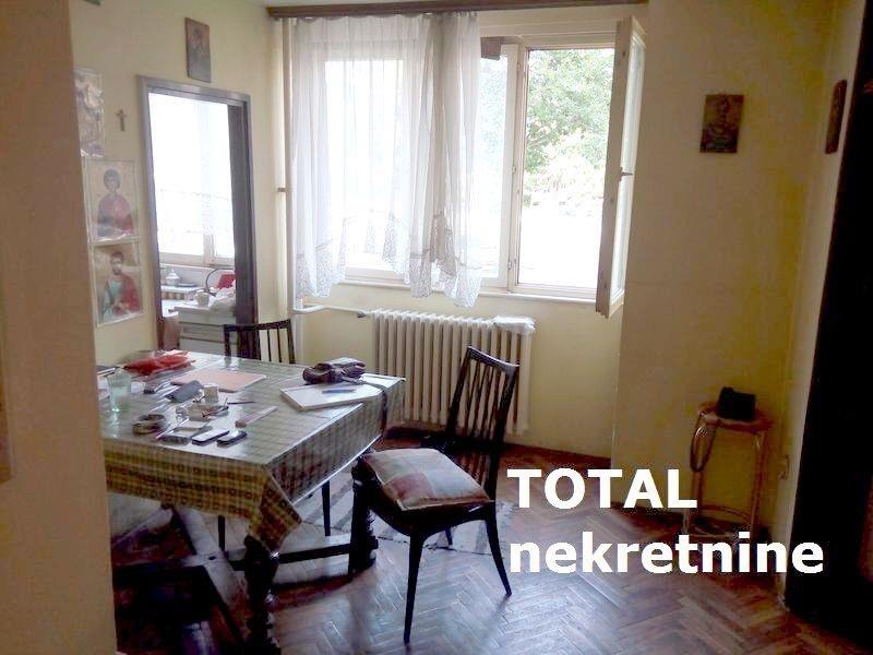 Uknjizen-dvosoban-stan-