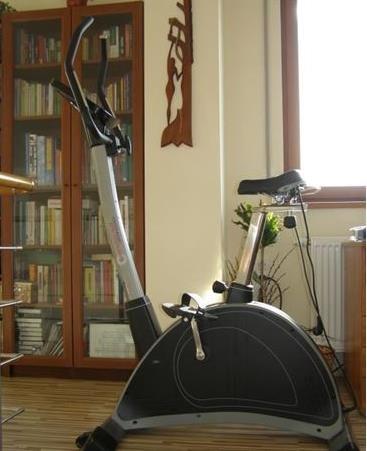 Crane-studio-S8-circular-ergomatar-do-150kg