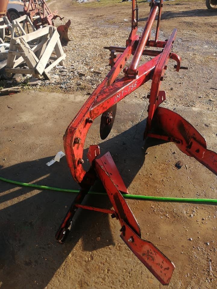 Plugovi-IMT756