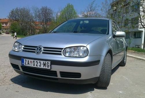 VW Golf 4 - 01