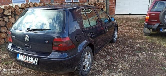Golf 4