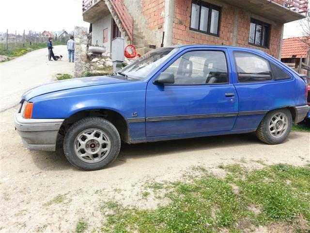 -OPEL-KADETT--85-