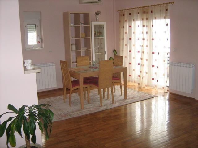 Izdavanje stan 80m2 