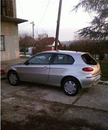 Alfa-Romeo-147-T-spark--03