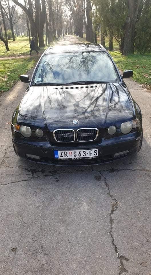 BMW-Compact-e46-2002god
